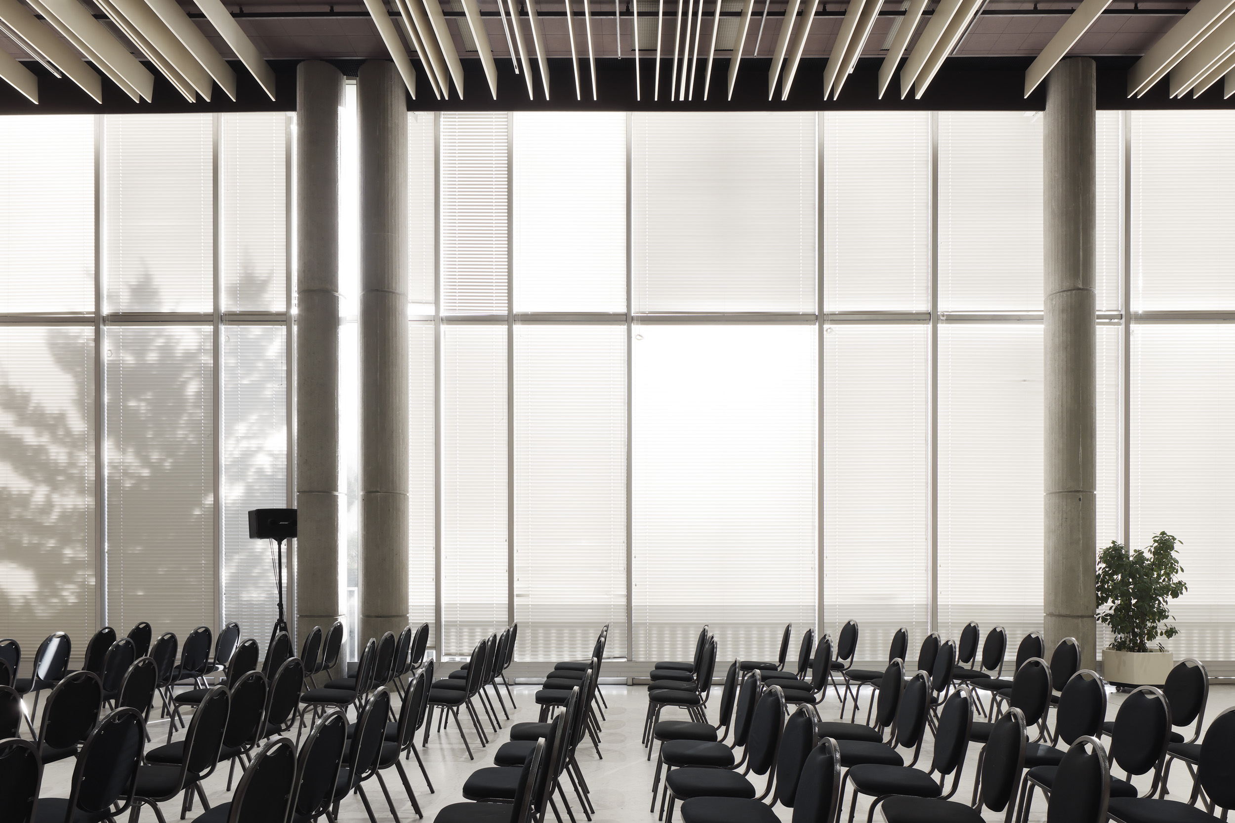 PRÉFECTURE DE NANTERRE / A.Wogenscky | Daniel MOULINET